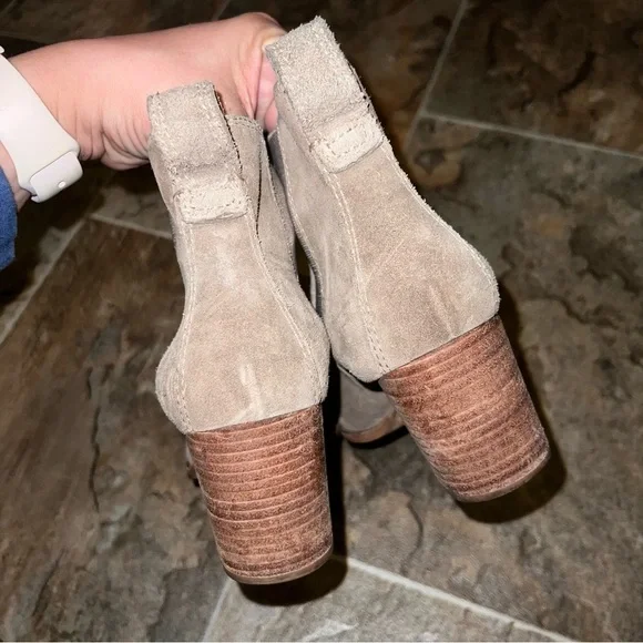 Madewell The Regan Ankle Suede Leather Boot in Wet Pebble Size 8 - Picture 11 of 14